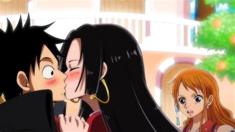 luffy e hancock|do luffy and hancock kiss.